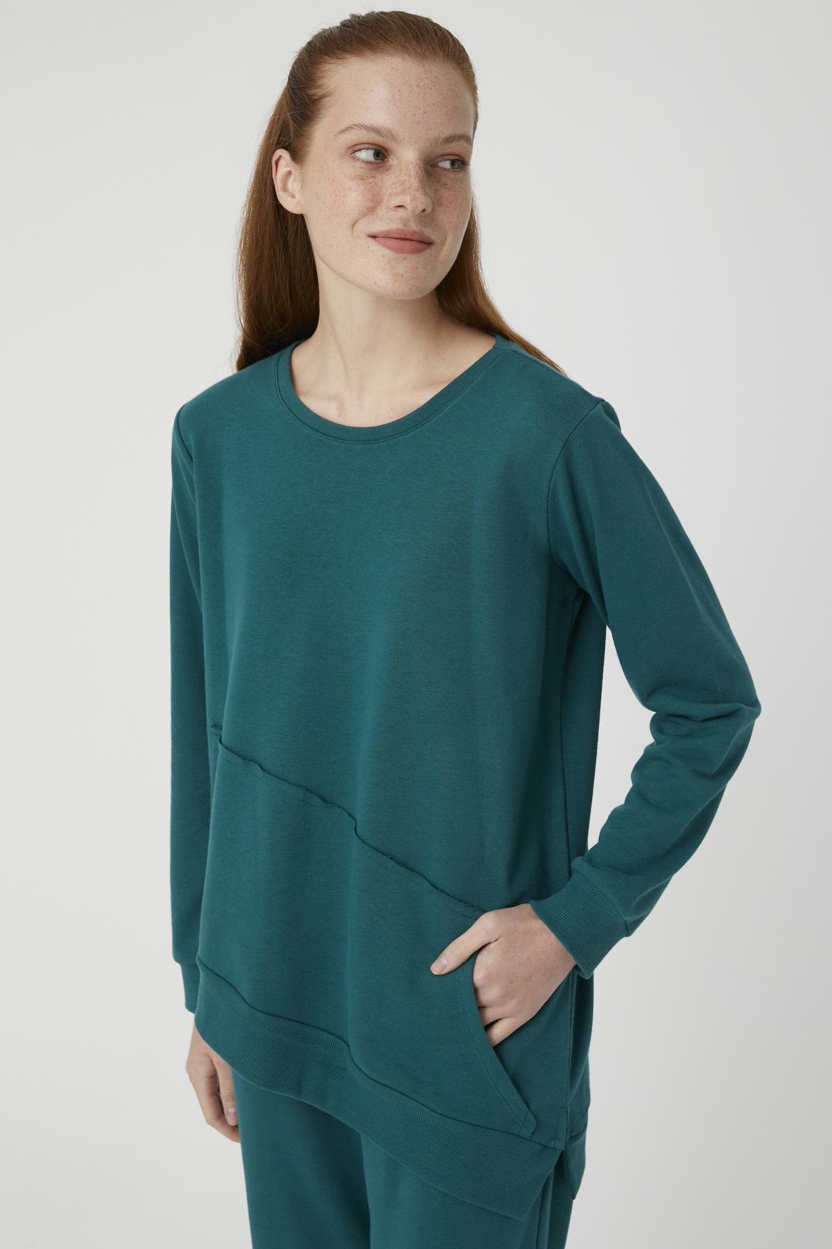 Önü Parçalı Uzun Kol Sweatshirt
